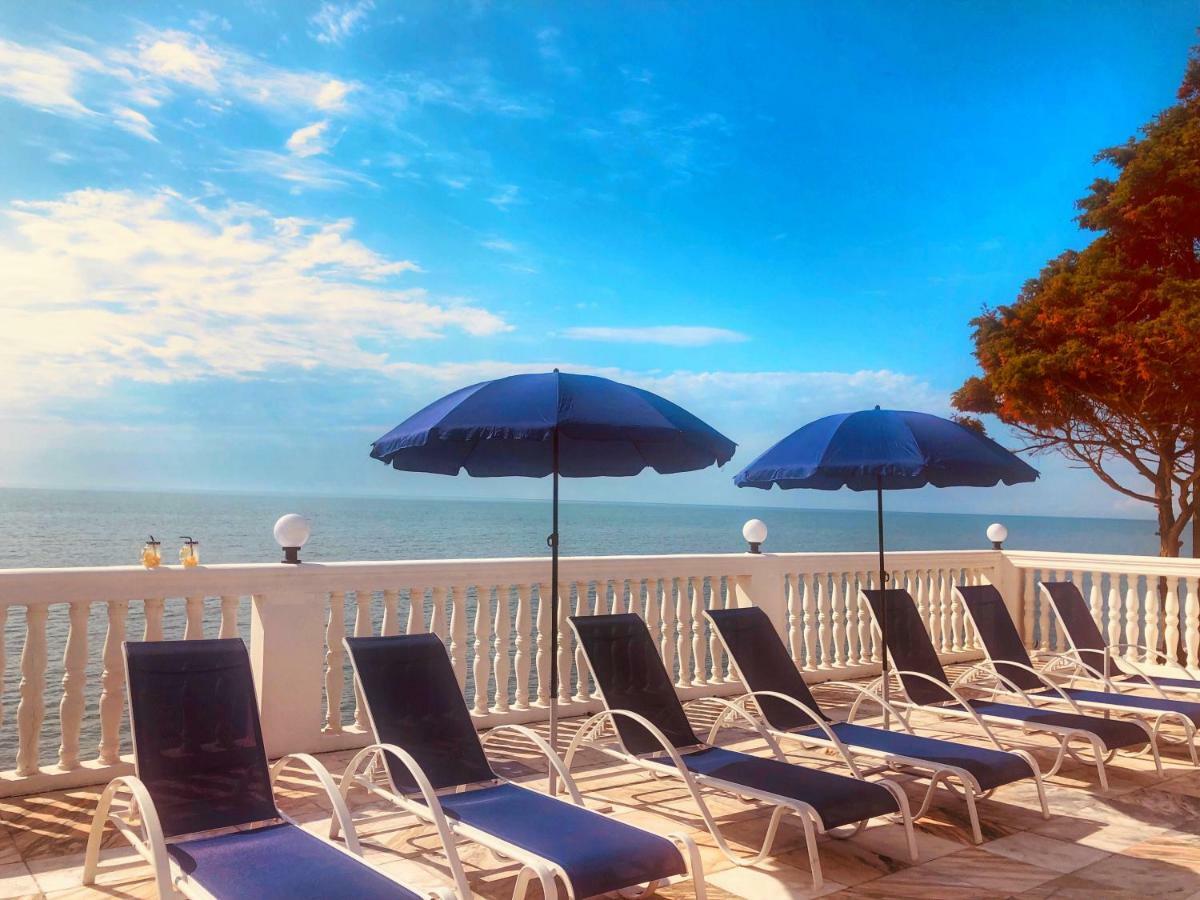 Hotel Tramonto Chakvi Ngoại thất bức ảnh